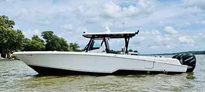2023 Wellcraft 352 Scarab Triple Mercury Verados • Loaded