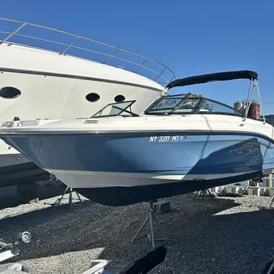 2023 Sea Ray 230 SPX OB