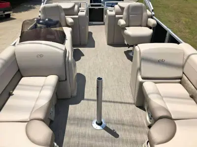 2018 Avalon 24' pontoon LSZ 2485 RL