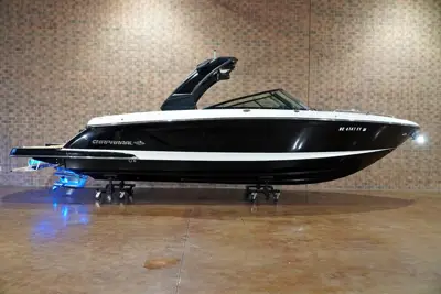 2022 Chaparral 307 ssx