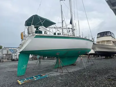 1984 Hunter 40’ Hunter 40’