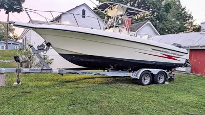 1999 Hydra Sports Seahorse 230 Center Console