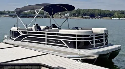 2027 Bennington 22 ssr