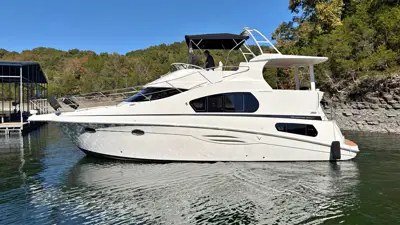 2002 Silverton 39 MY