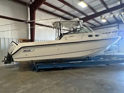 2002 Boston Whaler 295 conquest (re-powered in 2019)