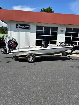 2012 STRATOS 285 XL