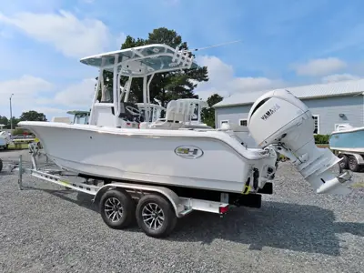 2026 Sea Hunt Ultra 219