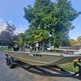 2020 Tracker Grizzly 2072 sportman