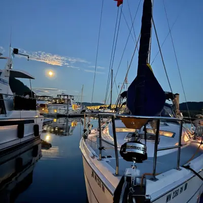 2004 Hunter 36