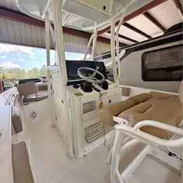 Sea Hunt Center Console Boat
