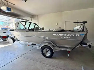 2000 Alumaweld Stryker