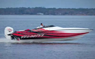 Velocity 290SC Speed Boat