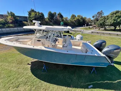 2019 Grady-White 336 Canyon
