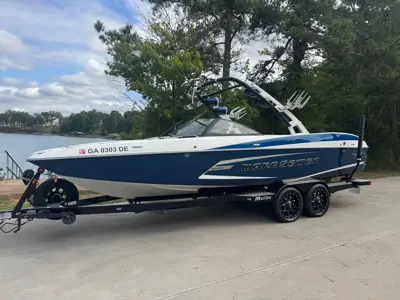 2015 MALIBU 24 MXZ 427 SS MONSOON MOTOR