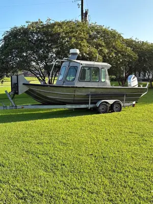 22’ Scully Cabin Work Boat