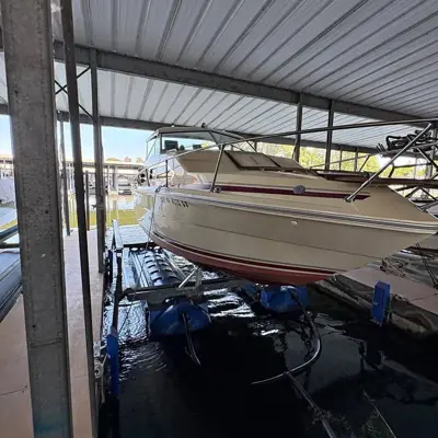 FOR SALE: 22.5' Sea Ray Sundowner.