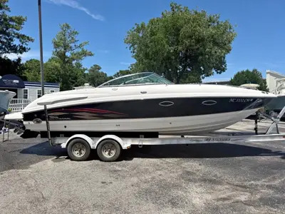 2004 Chaparral 265 ssi