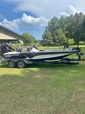 2019 Nitro Z19
