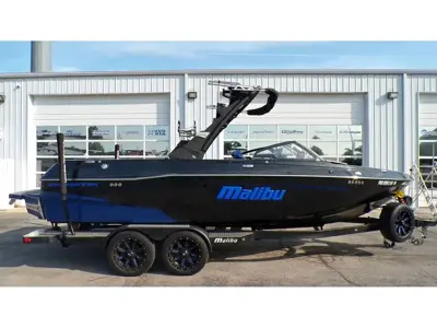 2021 Malibu Wakesetterff