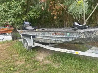 Boat and motor for sale