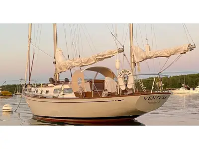 35' Allied Seabreeze