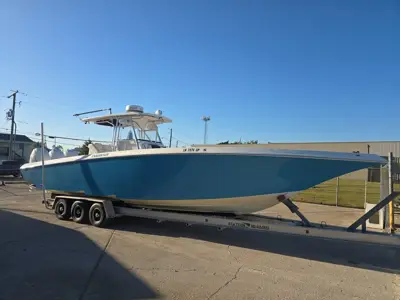 2012 Fountain 38 w Triple Mercury 400s
