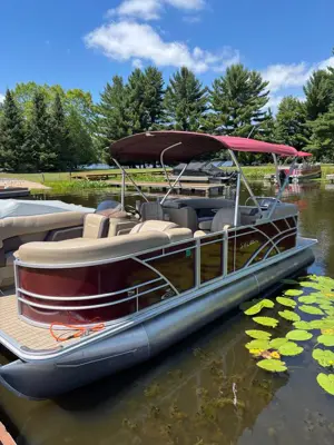 SYLVAN 2024 Mirage 8522 LZ/MERC 115/LOW HOURS!