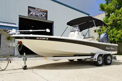 2017 Nauticstar 215XTS