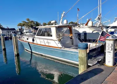 2003 Grand Banks Eastbay 43 – "Rendezvous"