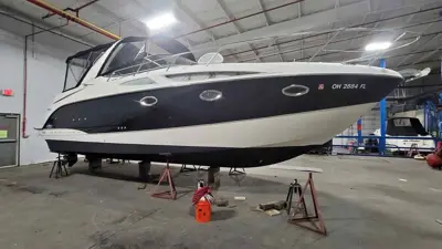 Beautuful 2008 Bayliner 320