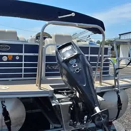 2010 South Bay 724sl