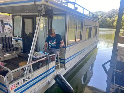 Houseboat affordable living! 1992 Catamaran