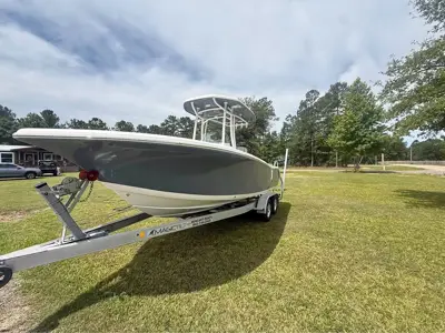 2021 Tidewater 220 LXF