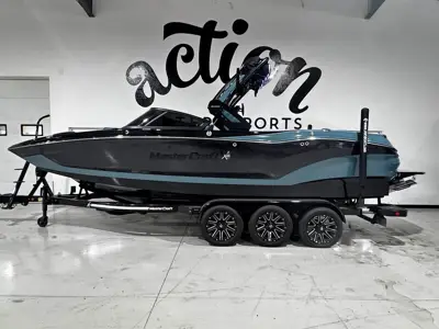 2025 MasterCraft X24