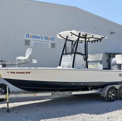 2017 Sea Hunt BX 22BR