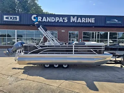 2027 Bennington 22S1FC