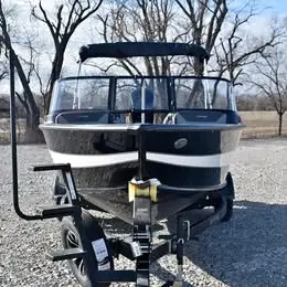 2026 NEW Lund 1875 Crossover ~150hp+Single Axle Trailer