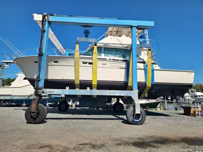 1975 46-6 Bertram sportfish Convertible