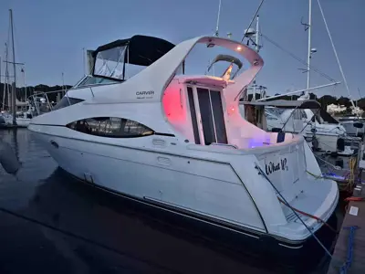 2000 Carver 350 mariner
