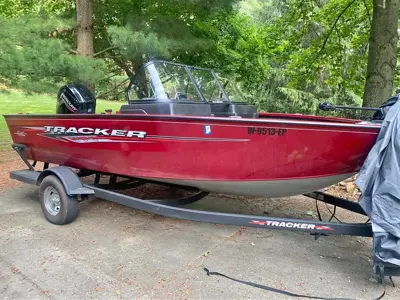 2024 Tracker V-175 ProGuide WT