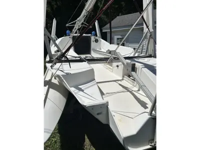 24' Corsair 750 Sprint