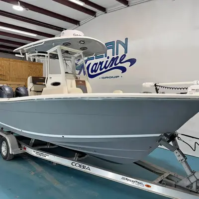 2020 Cobia 240