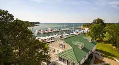 Regatta Point Yachting Center