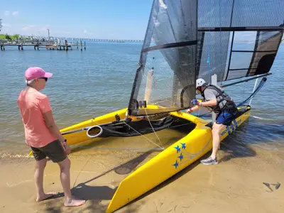 17.7' White Formula Whisper