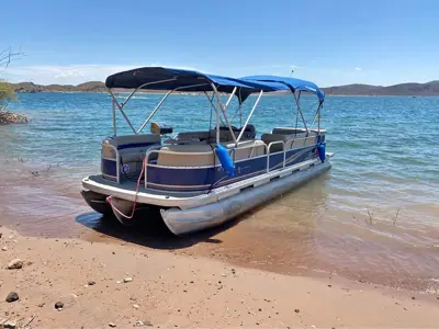 2013 Sun Tracker party barge 24ft dlx tritoon