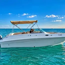 2013 26 Hurricane Deck Boat
