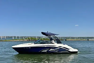 2020 Chaparral Vortex 223 VRX