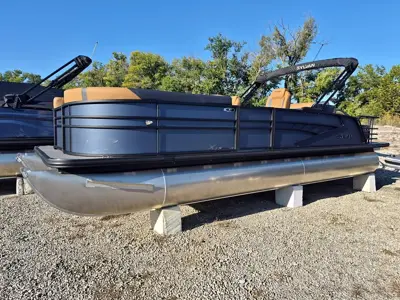2027 SYLVAN X5 DLZ DH BAR Tritoon ~Mercury 250hp +Tandem Trailer
