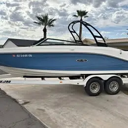 2023 Sea Ray spx 230