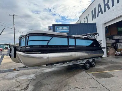 2026 Godfrey Sweetwater 2286 SFL Tritoon - Yamaha 150